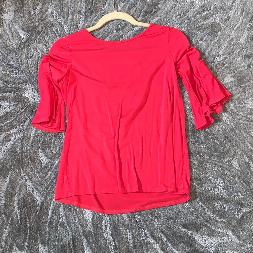 Coral quarter length sleeve blouse